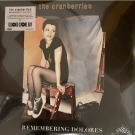 Dviguba plokštelė THE CRANBERRIES \"REMEMBERING DOLORES\"